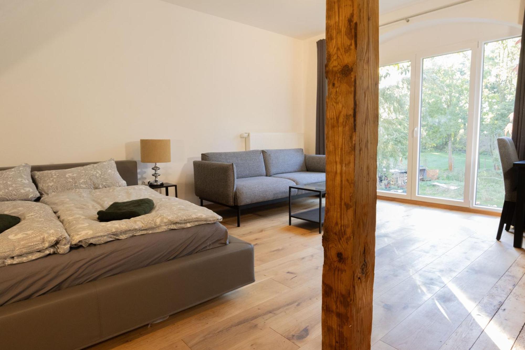 Loft Apartment Mit Grosser Badewanne A Mugeln Exterior foto